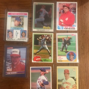 Tom Seaver 8 Different Baseball Cards (Original Issue) (As Pictured) (1850)