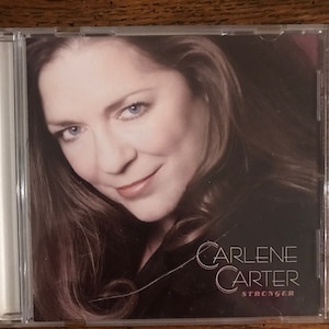 Carlene Carter CD Stronger crack in custodia per gioielli spedizione gratuita negli Stati Uniti (CD-1)
