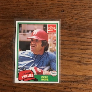 Pete Rose 1981 Topps Coke Baseball Card (As Pictured)  (Original Issue) (5776)
