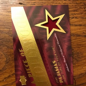 A Piece Of Hollywood Pajamas From Time Of Your Life Patch Card (01632)