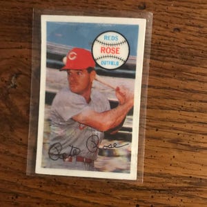 Pete Rose 1970 Kelloggs Baseball Card (As Pictured)   (Original Issue)  (05733)