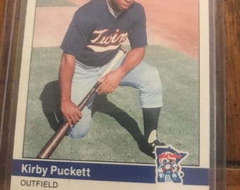 Kirby Puckett Rookie 1984 Fleer Update Baseball Card (As Pictured)   (Original Issue)  (7992)