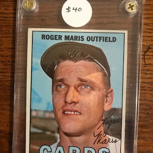 Roger Maris 1967 Topps Baseball Card (edição original) (conforme foto) (1309)