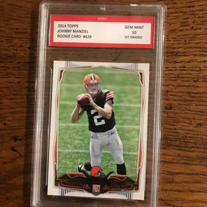 Johnny Manziel Topps Rookie Football Card Graded 10 (as Pictured) (original Issue) (5440) - Etsy Johnny Manziel Topps Rookie Football Card Graded 10 (as Pictured) (original Issue) (5440) - Etsy