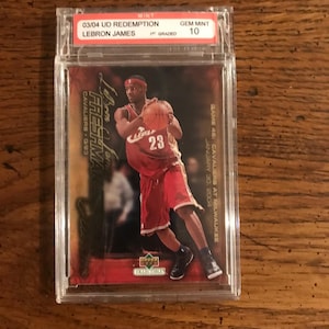 Cartão de basquete LeBron James Rookie 2003/04 Upper Deck Redemption. 1ª edição, impecável, tamanho 10 (como na foto) (5597)