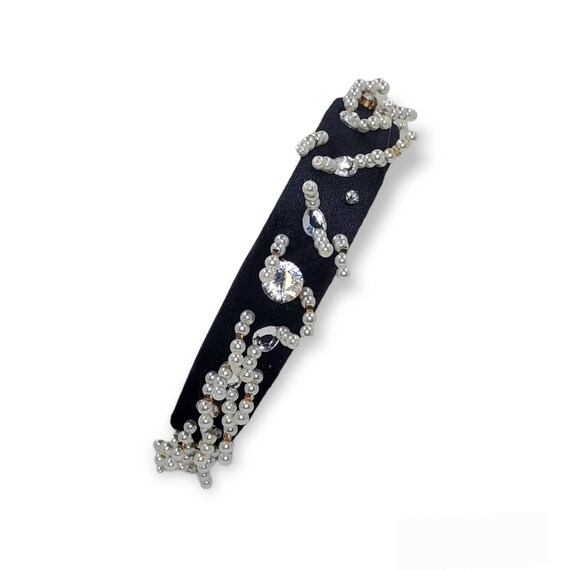 Plain Elain Luxe Black Velvet/pearl Embellished Headband  display picture 1