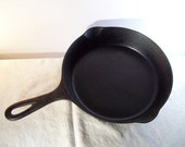Wagner Ware Cast Iron No. 10 skillet vintage UN-restored READY to USE. Smooth Bottom 11 3 4 Inch