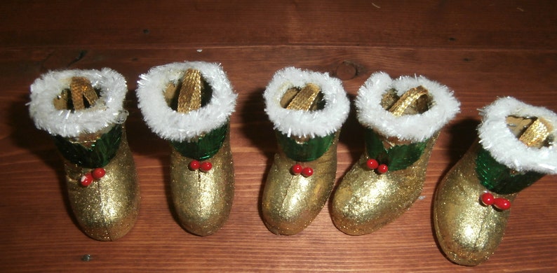 Vintage Christmas ornaments gold glittered paper mache miniature boot candy containers lot of 5 decorations with holly berry trim