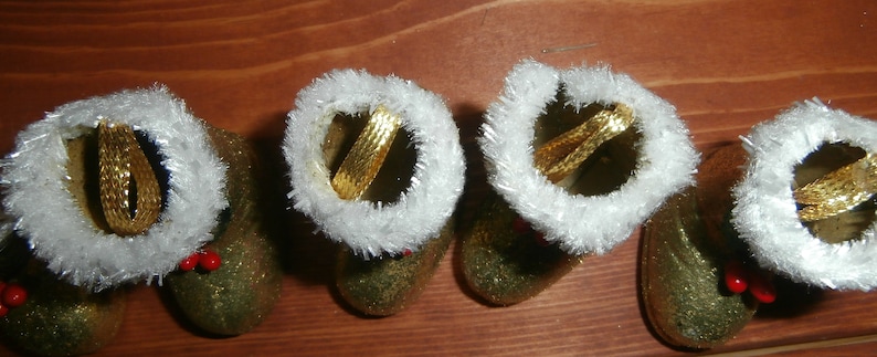 Vintage Christmas ornaments gold glittered paper mache miniature boot candy containers lot of 5 decorations with holly berry trim