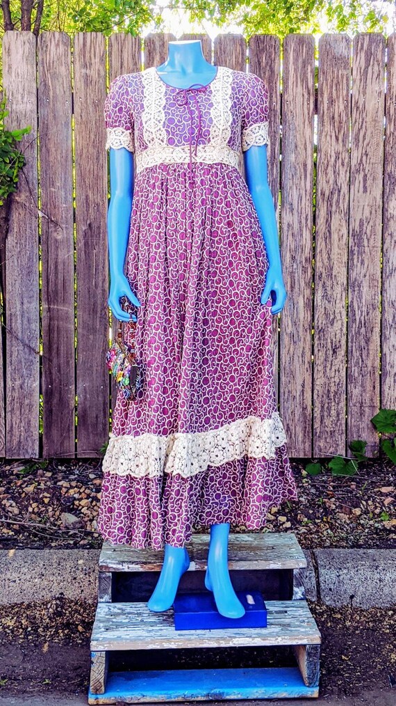 fitted lace wedding dress Vintage Gunne Sax Purple Prairie Dress – Dovetail