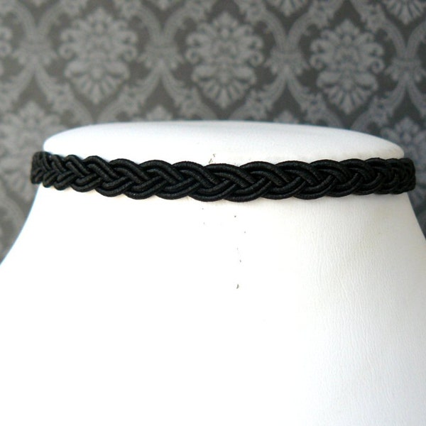 Tiny Black Choker, Very Narrow Braided Black Gimp, Skinny Plain Goth Choker, Gothic Jewelry, Vintage Style Ribbon Necklace