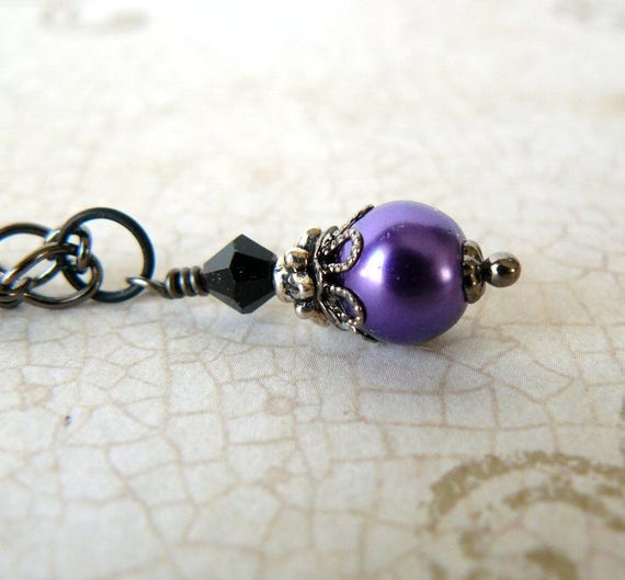 【BLACKPURPLE】TORI PEARL CHAIN NECKLACE BLACKPURPLE】TORI PEARL CHAIN NECKLACE Purple and Black