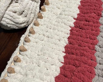 Chunky Yarn Blanket Loom, Handmade Wooden Blanket Loom, Custom Knitting Loom, Detachable, Expandable, and Portable Chunky Knitting Loom