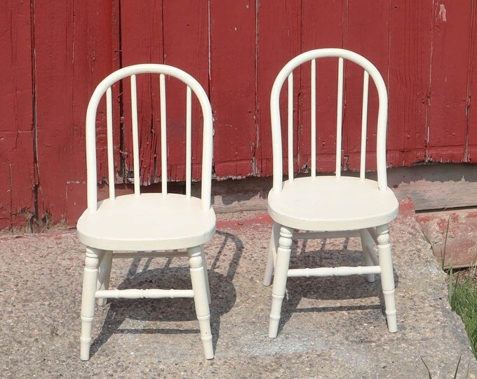 Vintage Childs Wood Chair Set of 2 Painted White Bent Wood Etsy