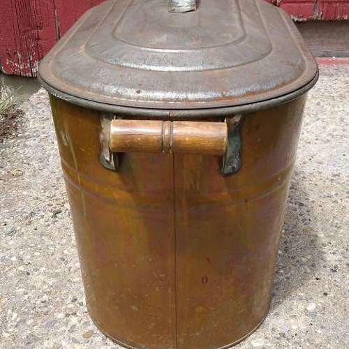 Vintage Antique Copper Boiler, Pot, Metal shops Lid, Wood Handles ,Garden, Yard Art, Old Farmhouse Decor