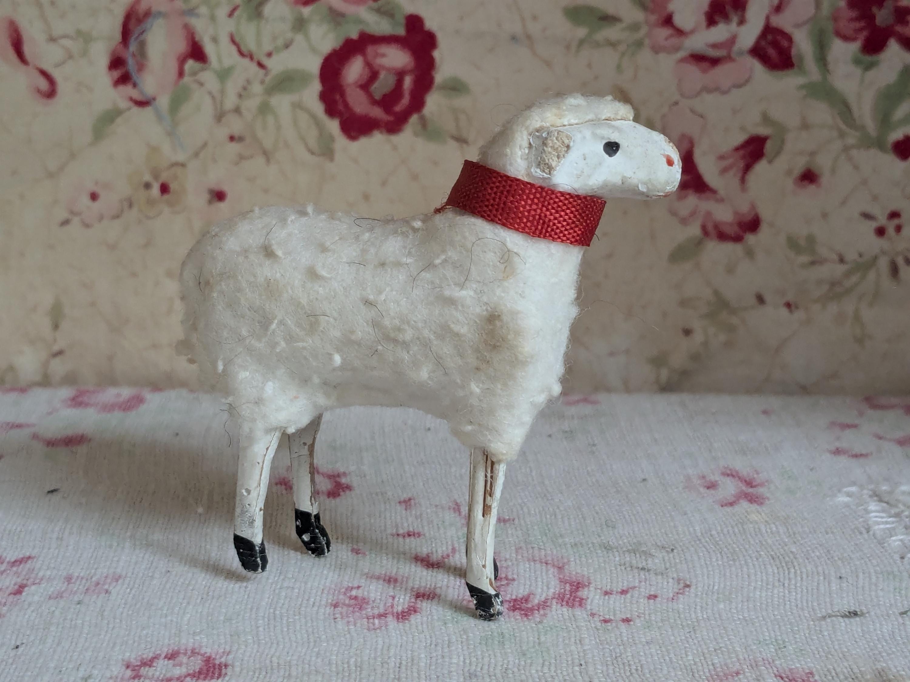 アンティーク　羊　putz sheep 鈴付き Antique putz sheep - Etsy 日本