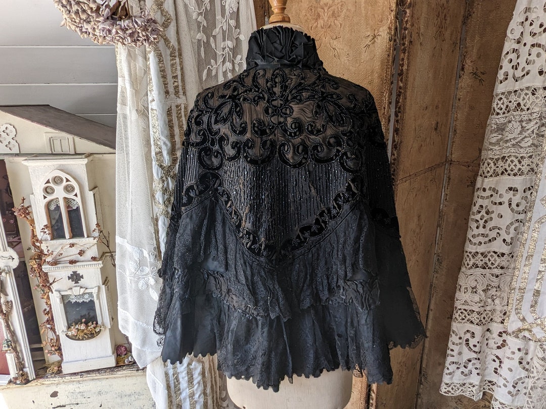 Original Victorian Black Silk Cape Tattered but Wearable - Etsy