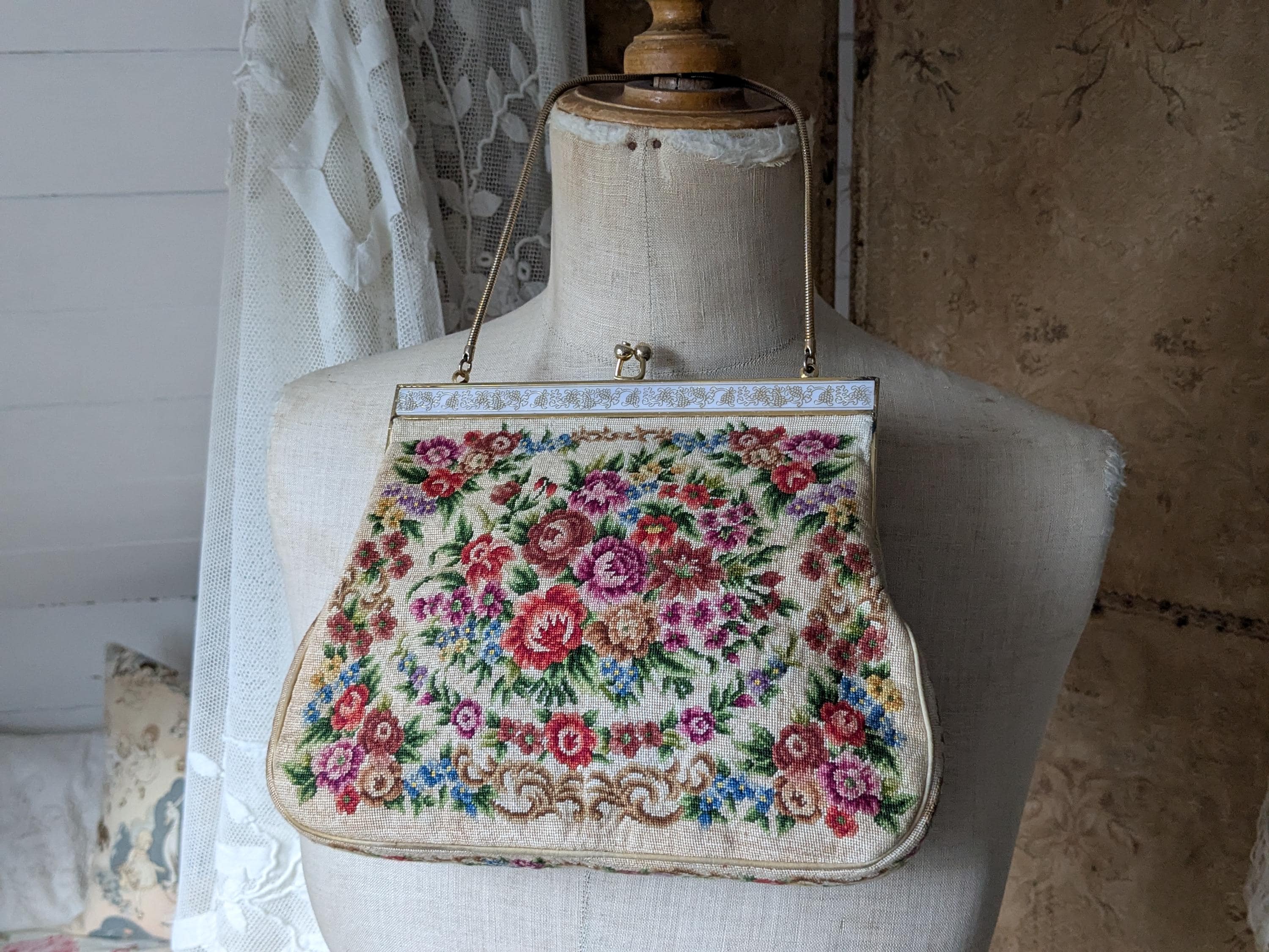 Austria petit point - Etsy 日本
