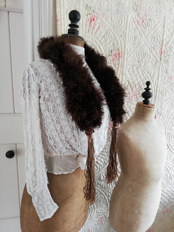 Antique ostrich feather boa