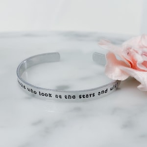 NEU | Ein Gericht der Dornen und Rosen, inspiriert für die Menschen, die die Sterne betrachten und Armband wünschen | ACOTAR, ACOMAF | Feyre, Rhysand, Sternenfall