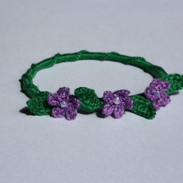 Gehaakte bloem armband