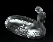 Glamorous Bohemian Art Deco Nude Figural Satin Glass Jewelry Box Bowl H.Hoffmann