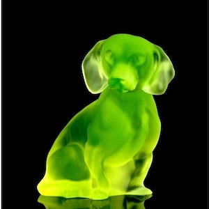 Uranium Glass Figurine • Miniature Figurine Uranium Glass • UV Reactive Vaseline Glass • Glow Uranium Glass Dog Figurine Uranium Glass