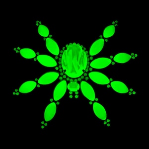 Art Deco Brooch &#39; Spider &#39; Vintage Uranium Glass Jewelry • Vaseline Glass Beads • Uranium Glass Figurine • Uranium Glass Spider