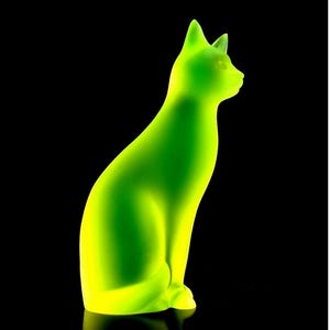 Art Deco Animal Sculpture 1930&#39;s H.Hoffmann Collectible Vaseline Uranium Glass Cat Figurine