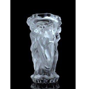 Glamorous Art Deco Art Nouveau Ladies Satin Glass Large Vase 1930&#39; H. Hoffmann