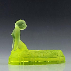 Art Deco Yellow Uranium Glass 1930&#39;s H.Hoffmann Jewelry Box • Vaseline Glass • Bowl for Jewelry • Collectible Glass • Uranium Glass Block