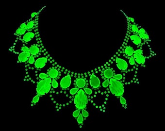 Art Deco • Vintage Jewelry • Uranium Glass Necklace