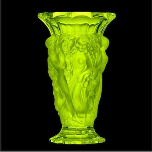 Art Deco Yellow Vaseline Glass Vase 1930s H. Hoffmann | Large Vase | Ladies & Floral Decoration | Collectible Vaseline Uranium Glass Vase