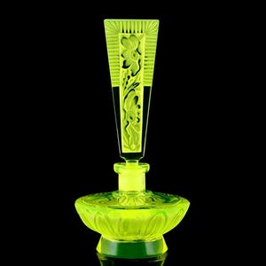 Art Deco 1930&#39; H.Hoffmann Bohemian Collectible Perfume Bottle Vaseline Uranium Glass