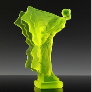 Art Deco Uranium Glass Sculpture 1930&#39; H.Hoffmann Uranium Vaseline Glass Statue &#39; Flying Lady &#39; Hood Ornament | Uranium Glass Butterfly