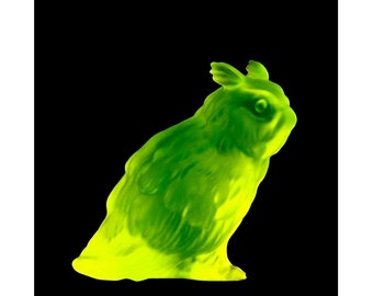 Art Deco Uranium Glass Owl Figurine: H.Hoffmann Vaseline Glass Sculpture