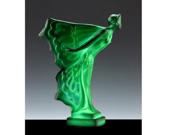 Art Deco Flying Lady Sculpture Malachite Jade Glass Hood Ornament 1930s H. Hoffmann