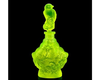 Perfume 1930' H.Hoffmann Bohemian Vaseline Uranium Glass Collectible Perfume Bottle