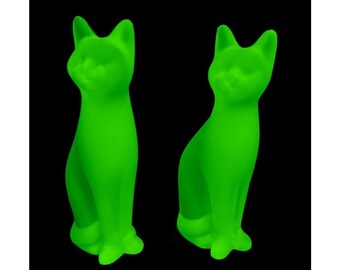 Bohemian Art Deco Sculptures 1930's H.Hoffmann Pair Figurines Cats Uranium Vaseline Glass