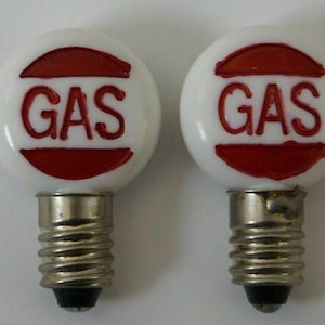 Set of (2) replacement bulbs globes  vintage marx service gas filling station