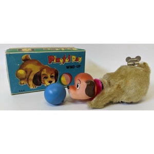 Vintage 1960&#39;S Fuji (MM) Wind-up Mohair PLAYFUL DOG Mechanical Toy #548, in Box
