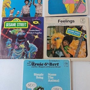 Lot von 5 Vintage 1970er Jahre Sesamstraße Muppets Kinder Schallplatten. mit Bert & Ernie, großer Vogel, Keksmonster
