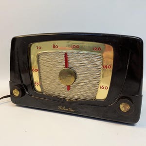 1953 Silvertone Radio Model 5 Working! Iconic Styling! Vintage Radio Mid Century Radio Tube Radio