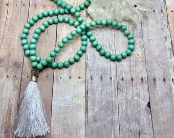 Mala Necklace, 108 Prayer Bead Necklace,  Aqua bead beach jewelry Mala Bead Necklace, meditation Jewelry, yoga tassel necklace