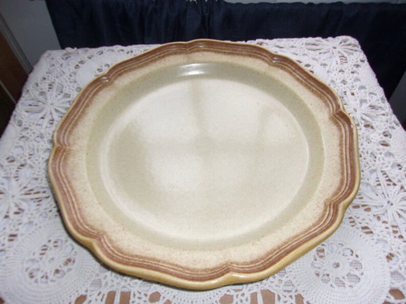 Mikasa Whole Wheat Round Platter 12-14 Wide ~ Free Shipping
