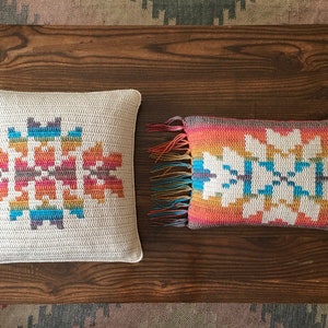 Patrón de ganchillo de almohada de mesa solitaria, cojín de ganchillo de tapiz de intarsia, almohada de hilo de mandala, tutorial de cojín boho con flecos, tienda sin fines de lucro