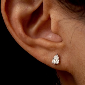 Pear Cut Lab Diamond Bridal Studs / 1.00 ct Solitaire Diamond Engagement Earrings EF-VS Diamond Earrings