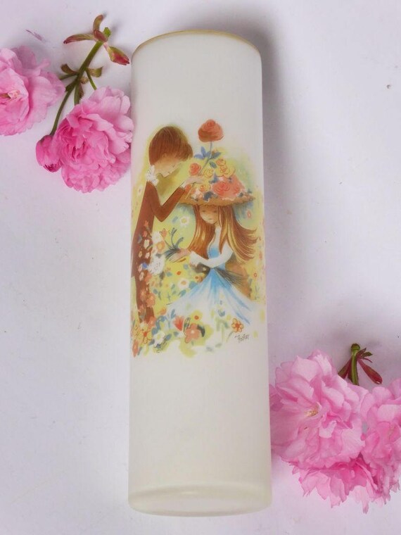 Kitsch Friend Gift Idea Friendship Floral Vintage Kitsch Decor Cute White Frosted Satin Glass Vase Mid Century Cottage Chic