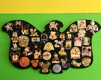 Dumbo Disney pin display board