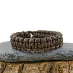 Mad Max Style Adjustable Paracord Survival Bracelet Black, Foliage Green or Gun Grey Gun Grey